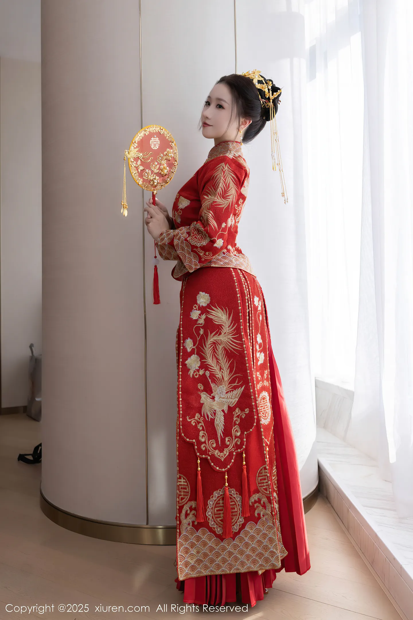 图片[2]-[XiuRen秀人网] VOL.9811 模特杏子Yada性感新娘装红色情趣内衣配超薄肉丝秀美腿诱惑写真84P-秀人网官方网站